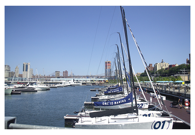 ONE°15遊艇俱樂部碼頭整齊地停靠著眾多遊艇_攝影版權Opencooper